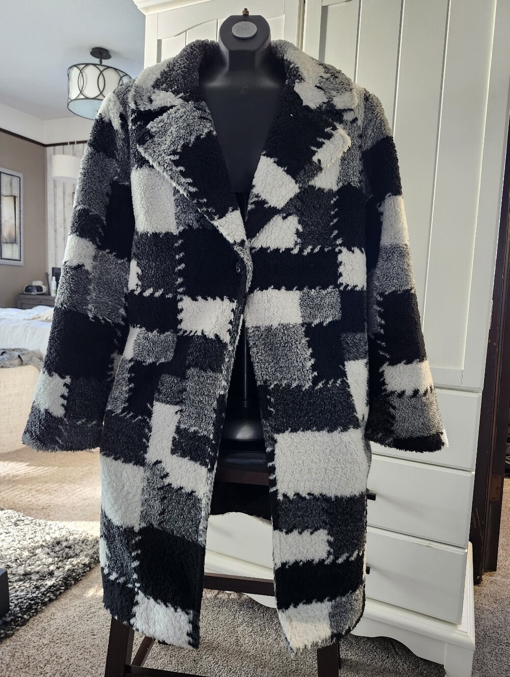Carre Noir Plaid Teddy Coat - Black & White Faux Shearling Jacket Sz M